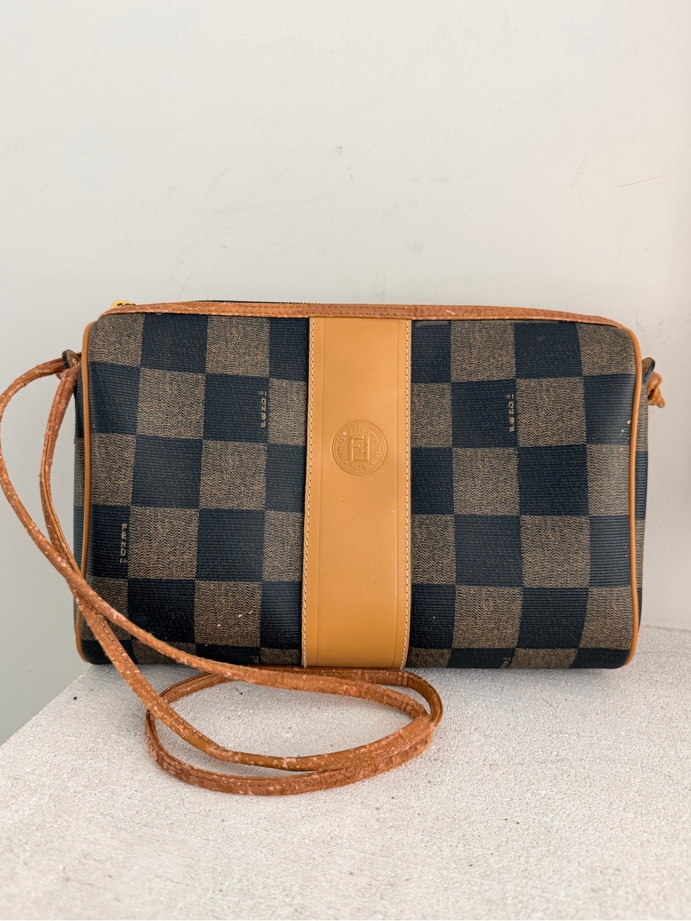 FENDI Vintage Pequin Check Camera Crossbody Bag Brown Black Italy - Picture 15 of 15